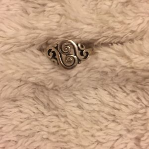 James Avery Spanish Swirl Ring size 7